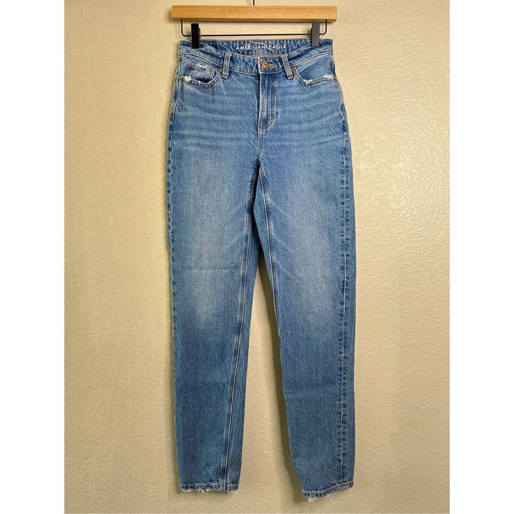 American Eagle Jeans Womens Size 00 Long Mom Blue Medium Wash Denim Distressed